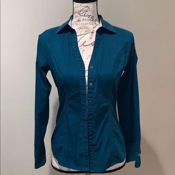 Express Button-Down - Picture 2 of 5